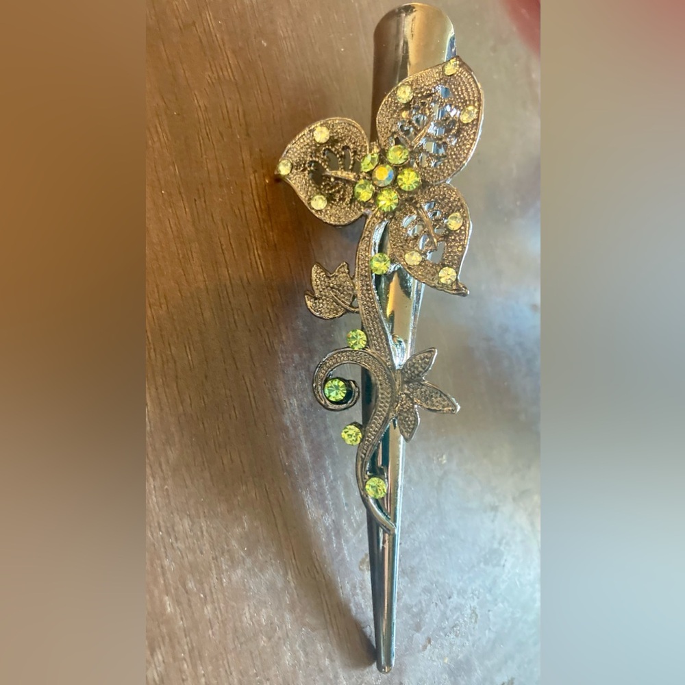 Floral Hair Clip with Green Rhinestones